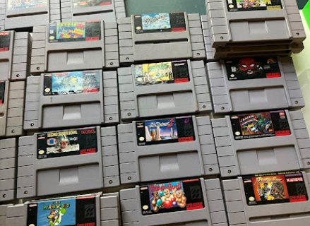 SNES cartridges laid out